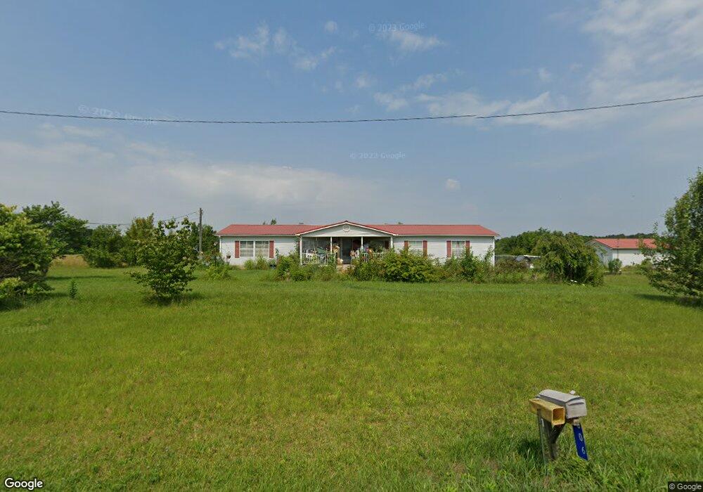 606 Whitaker Rd, Shelbyville, TN 37160 - photo 1