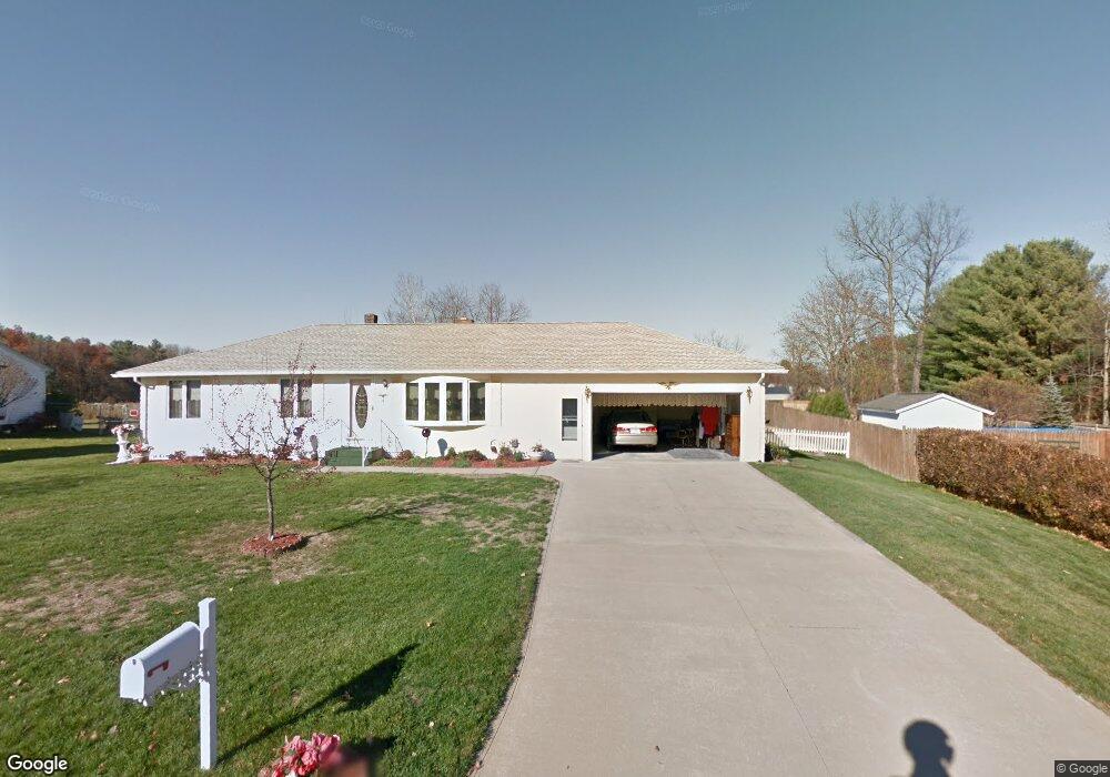 4 Sandra Rd, Easthampton, MA 01027 - photo 1