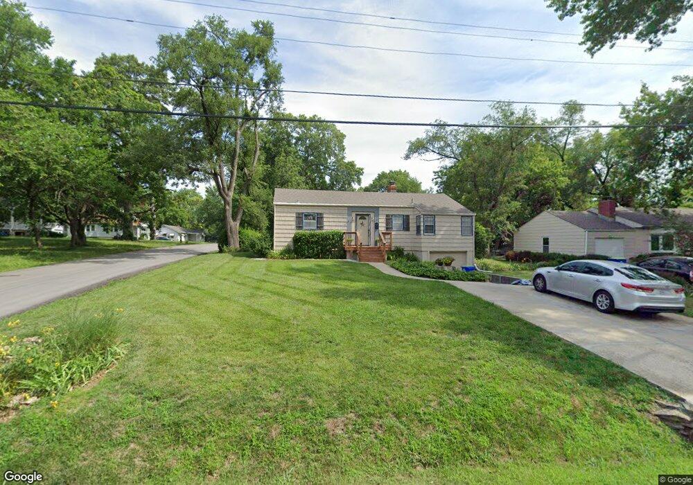 11220 W 61st Place, Shawnee, KS 66203 - photo 1