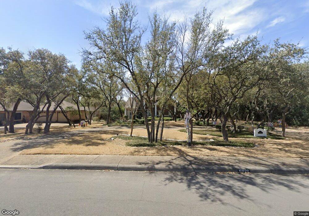 10822 Hunters Way, Helotes, TX 78023 - photo 1