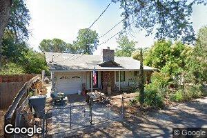 405 Manzanita Ln, Redding, CA 96002