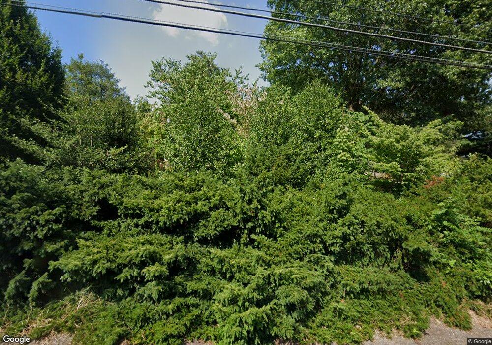 1989 Stone Mill Rd, Lancaster, PA 17603 - photo 1