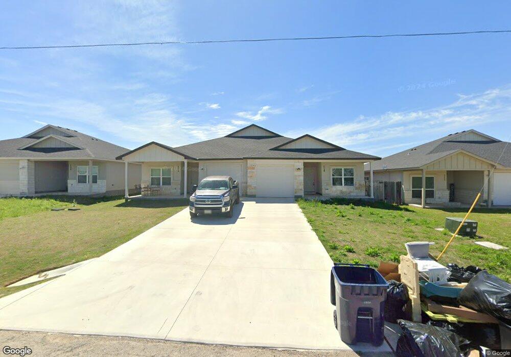 473 County Road 306 unit B, Jarrell, TX 76537 - photo 1