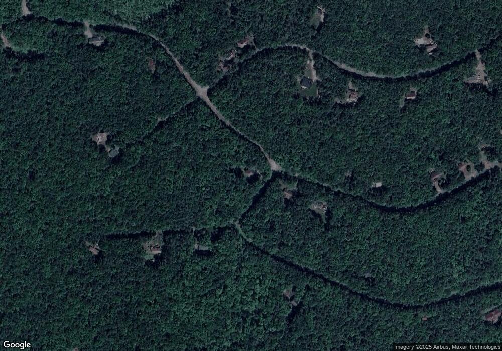 202 Eastwood Cir, Hawley, PA 18428 - photo 1