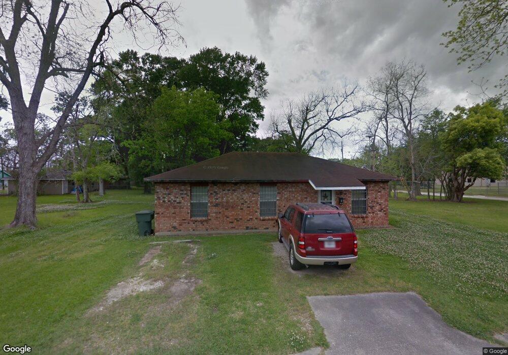 302 Albert St, Lake Charles, LA 70601 - photo 1