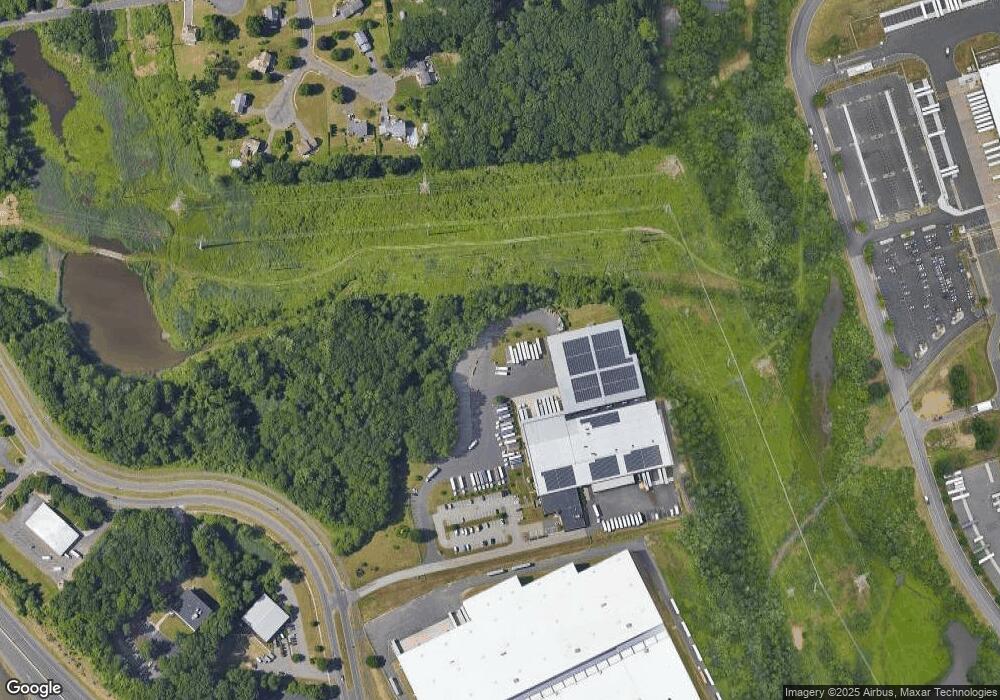 147 Chapel Rd, Manchester, CT 06042 - photo 1