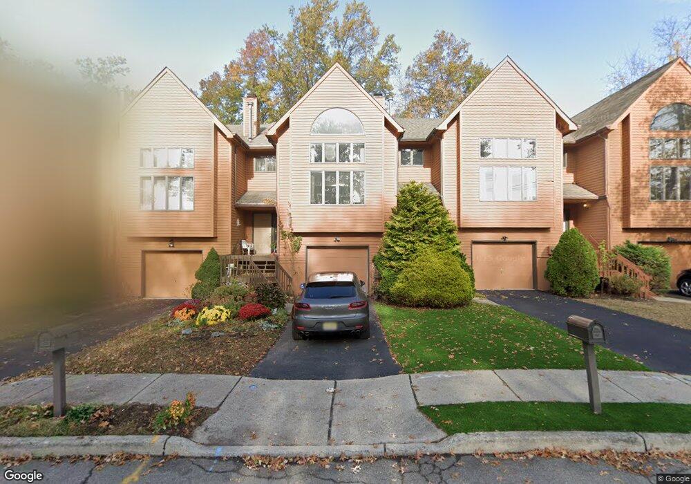 8 Saddle River Ct, Saddle Brook, NJ 07663 - photo 1