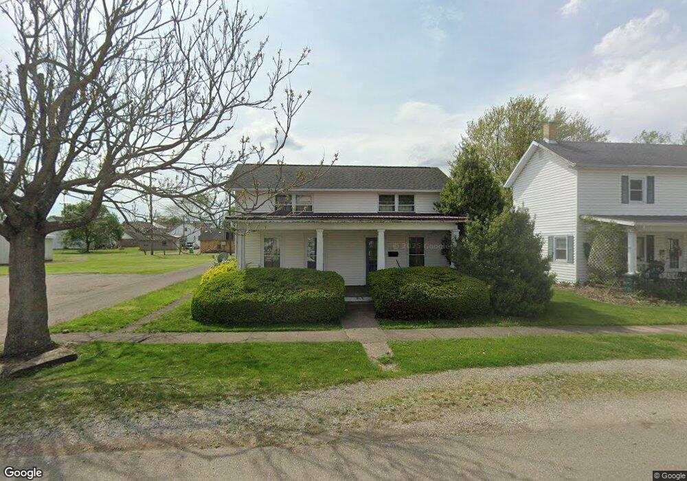 303 N 11th St, Coshocton, OH 43812 - photo 1