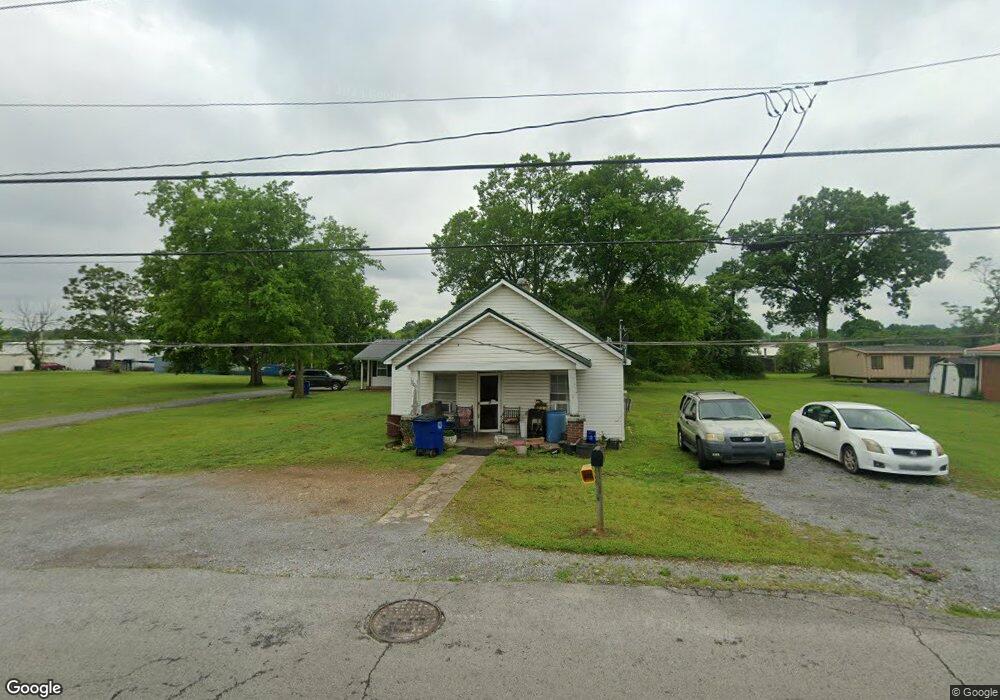 1005 Lipscomb St, Shelbyville, TN 37160 - photo 1