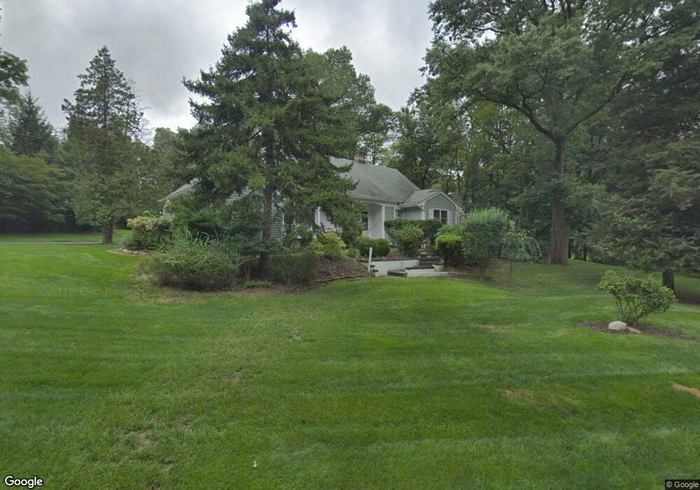 34 Vanhouten Fields, West Nyack, NY 10994 - photo 1