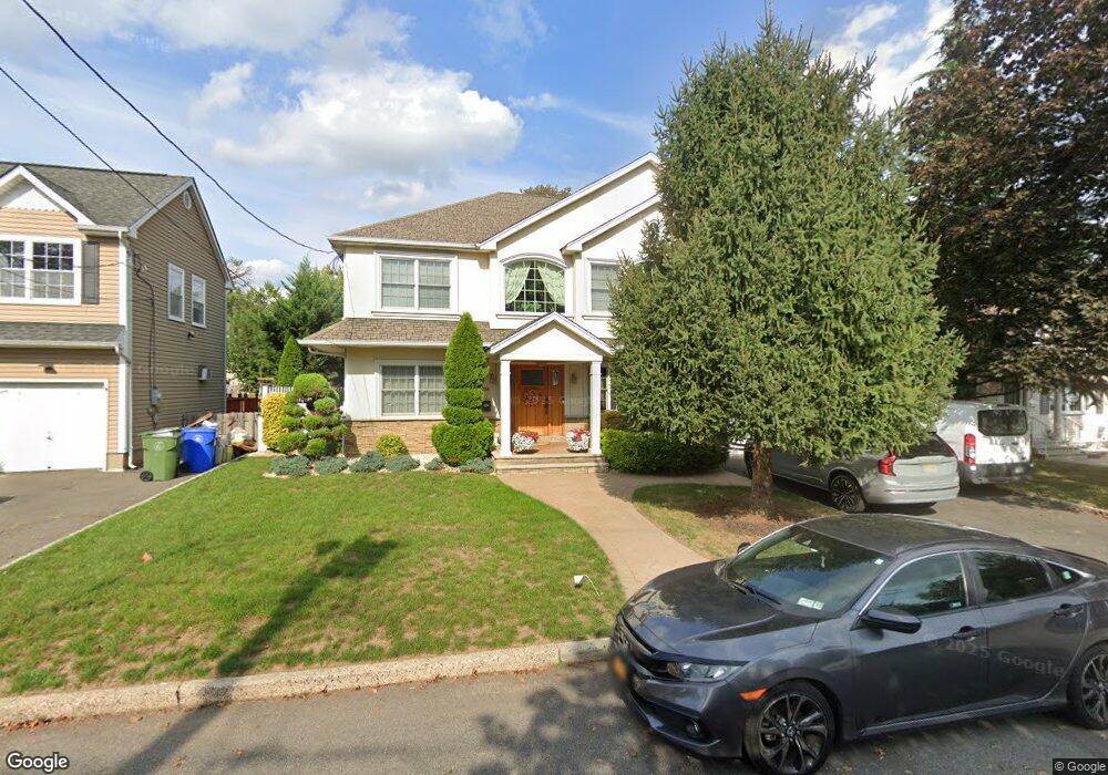 336 Amherst Rd, Linden, NJ 07036 - photo 1