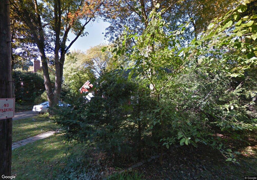 105 Fullers Ln, Milton, MA 02186 - photo 1