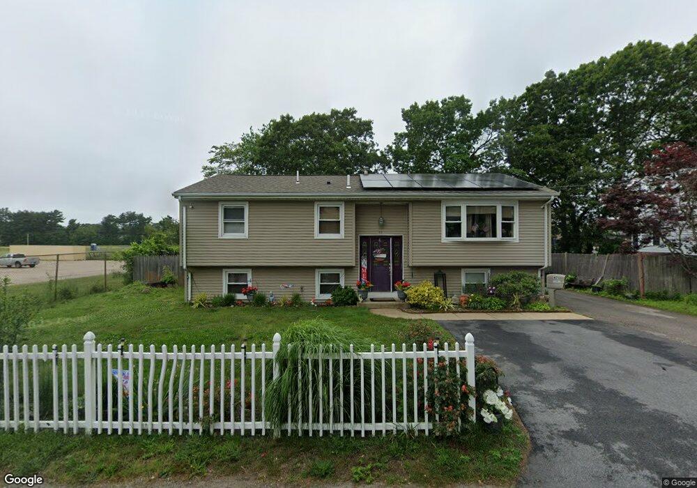 47 Black St, Warwick, RI 02888 - photo 1