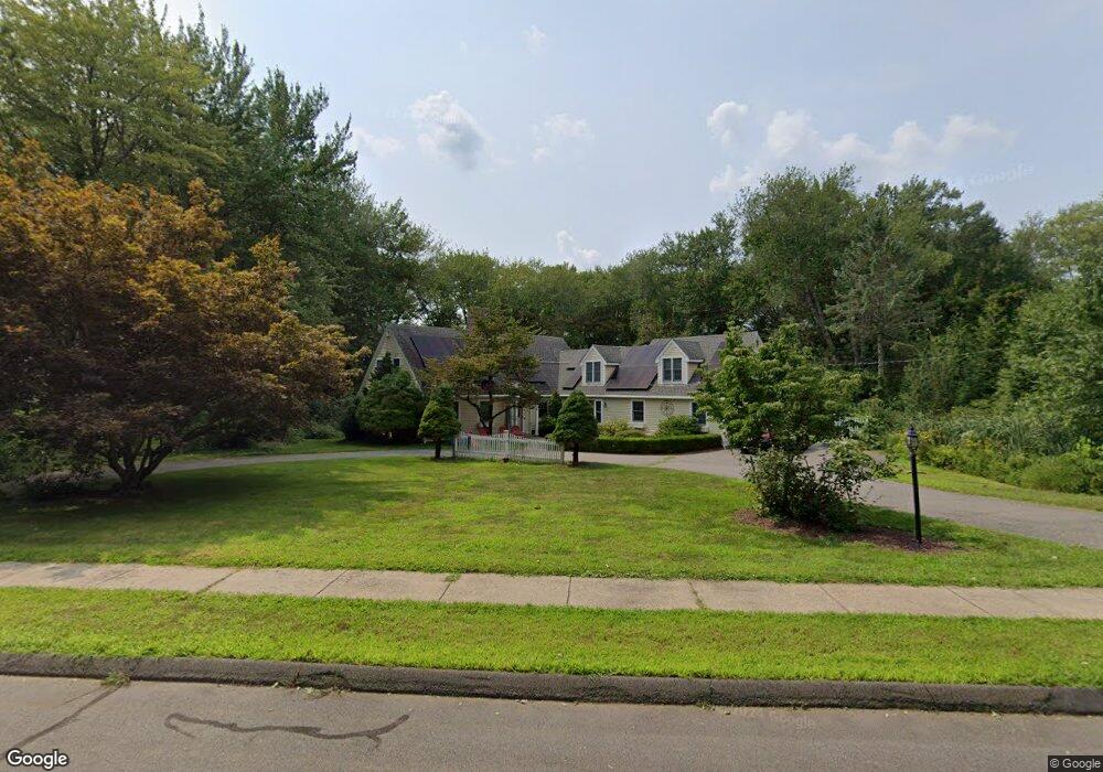 8 Old Colony Ln, Cromwell, CT 06416 - photo 1