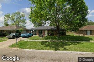 7213 Glen Oaks Dr, Baton Rouge, LA 70812