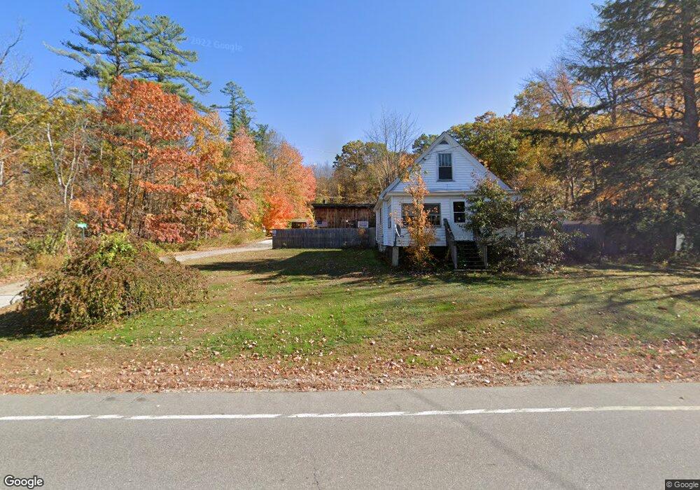 121 Mammoth Rd, Hooksett, NH 03106 - photo 1