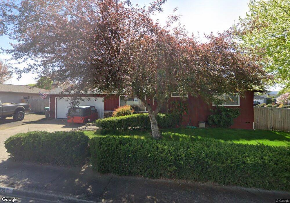 6035 Rock Way, Central Point, OR 97502 - photo 1