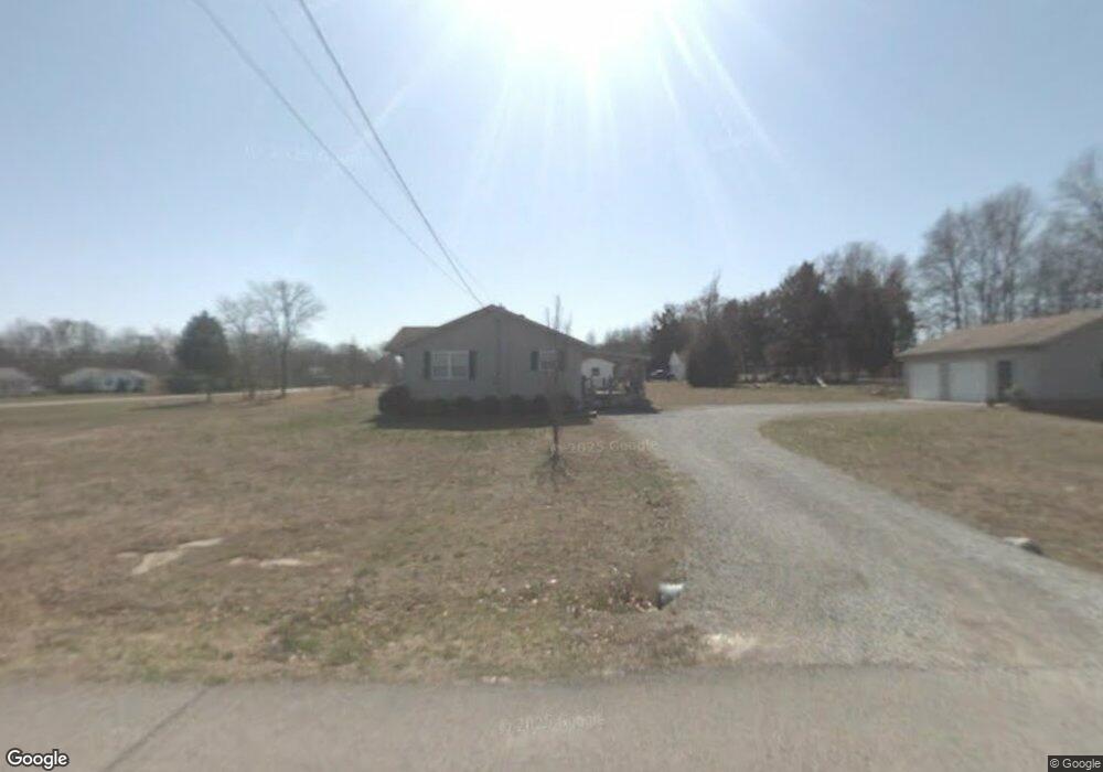 205 Cessna Ln, Shelbyville, TN 37160 - photo 1