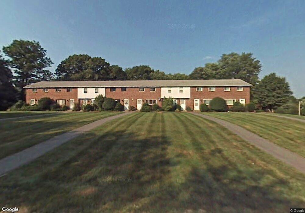 89 Oakridge Dr unit 89, Londonderry, NH 03053 - photo 1