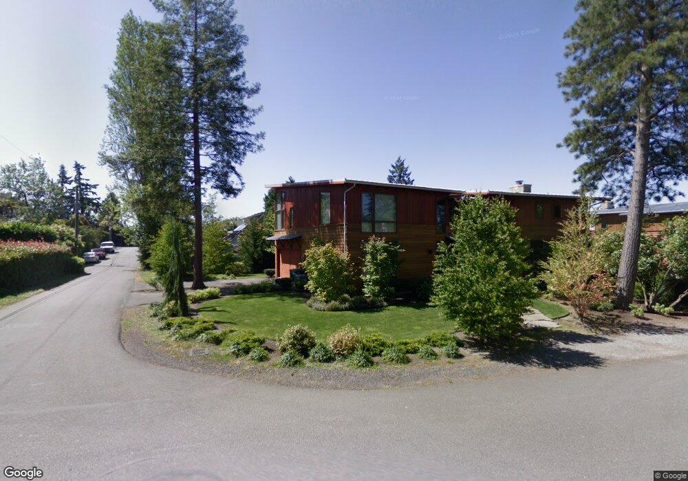 6021 SE 27th St, Mercer Island, WA 98040 - photo 1