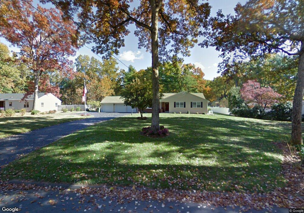 70 Karen Lee Rd, Glastonbury, CT 06033 - photo 1