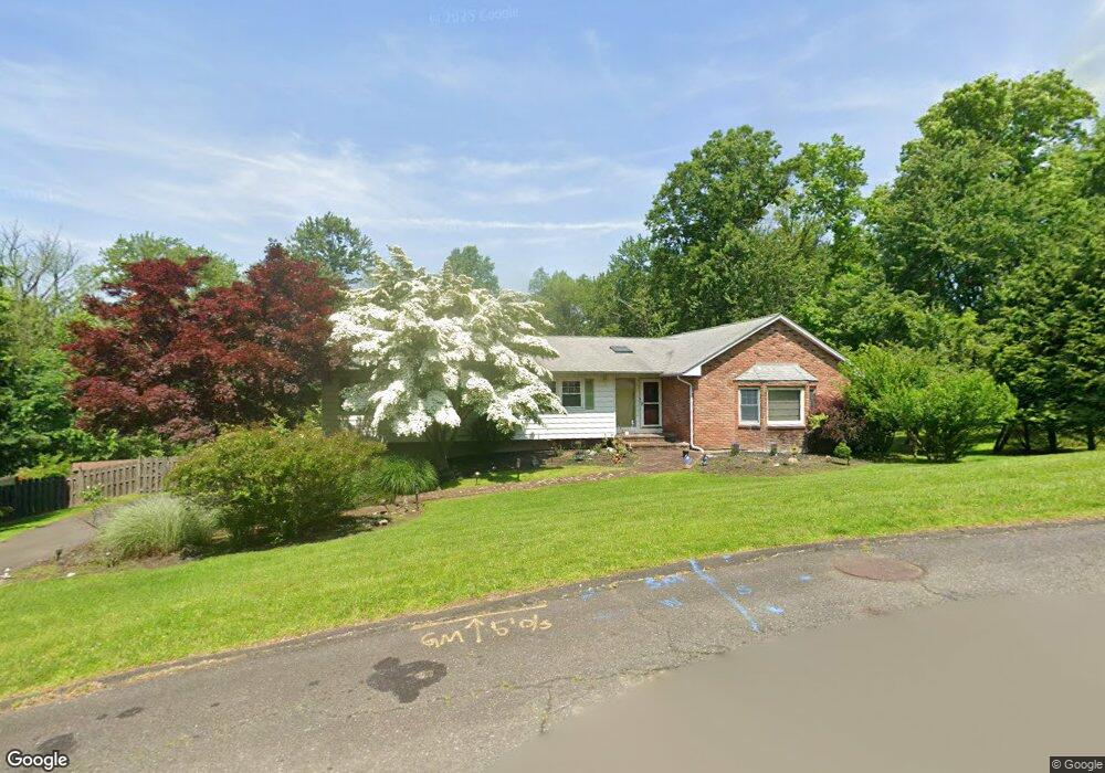 4 Water Mill Ct, Valley Cottage, NY 10989 - photo 1