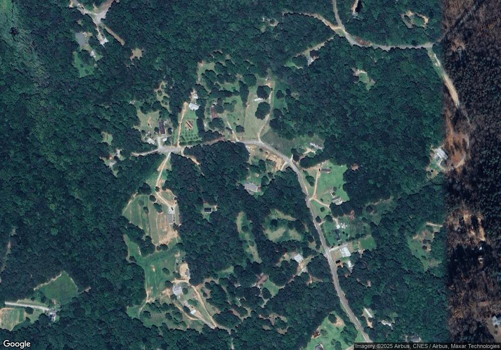 431 Whispering Woods Rd, Martin, GA 30557 - photo 1