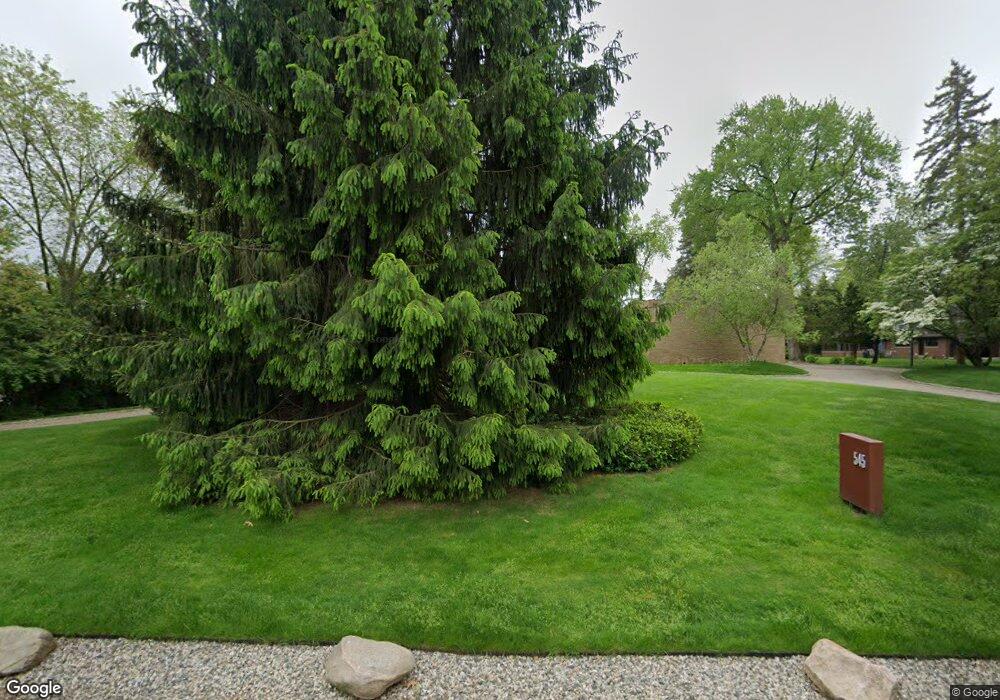 545 Haverhill Rd, Bloomfield Hills, MI 48304 - photo 1
