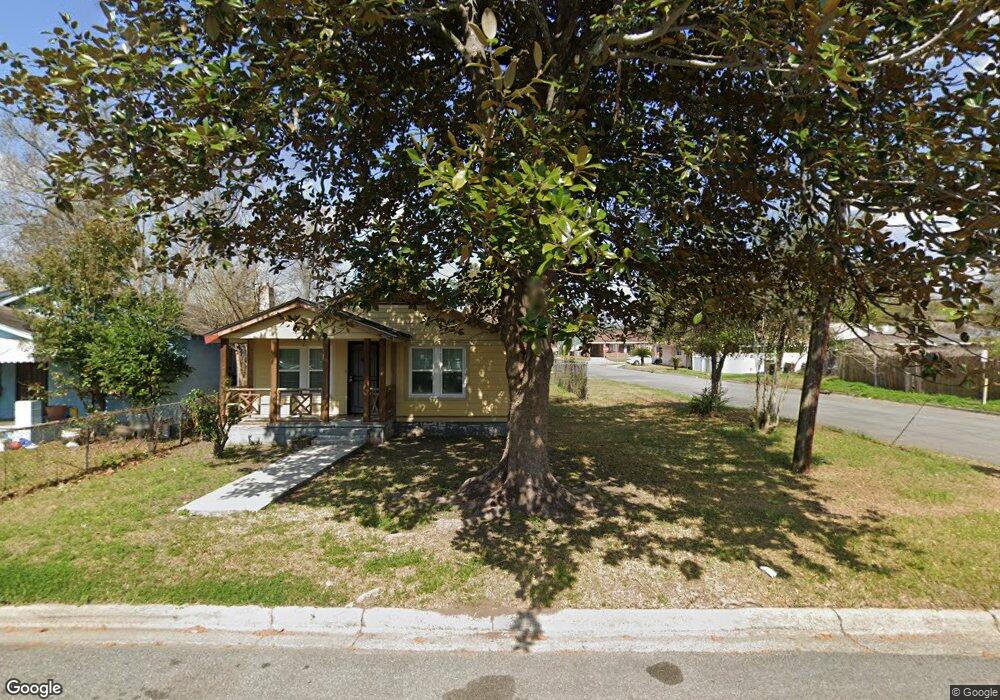 802 W 48th St, Savannah, GA 31405 - photo 1