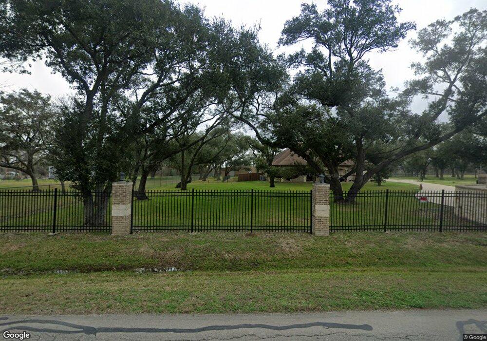 422 County Road 142, Alvin, TX 77511 - photo 1