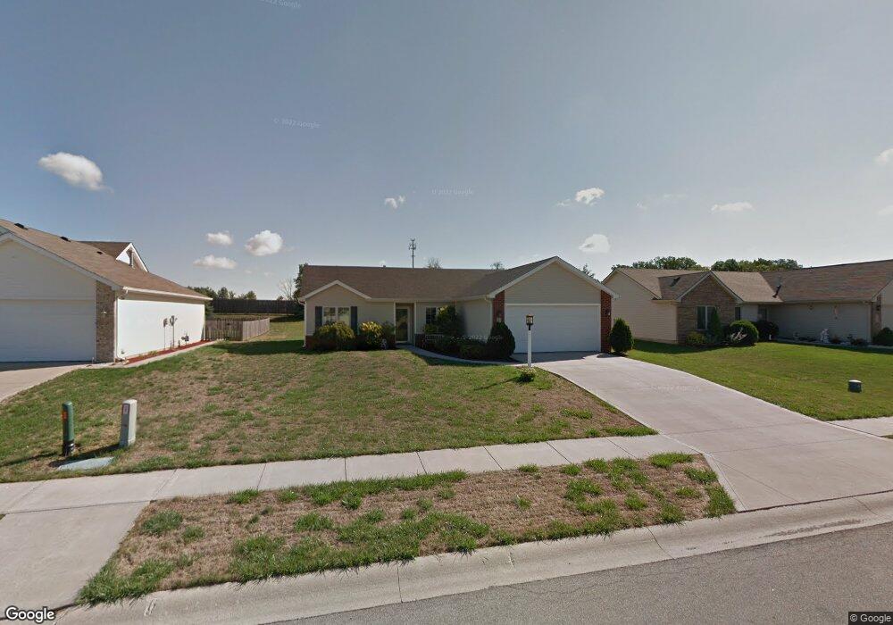 7434 Maeve Dr, Fort Wayne, IN 46835 - photo 1