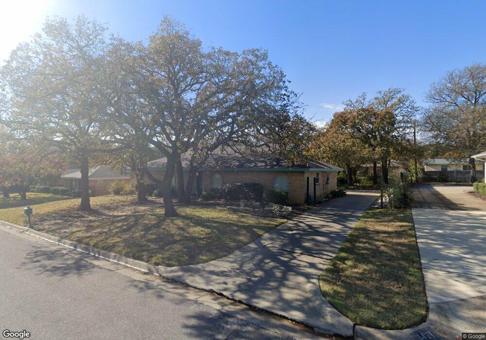 1417 Wade Dr, Bedford, TX 76022 - photo 1