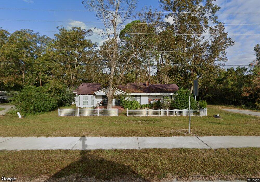 2700 Minnesota Ave, Waycross, GA 31503 - photo 1