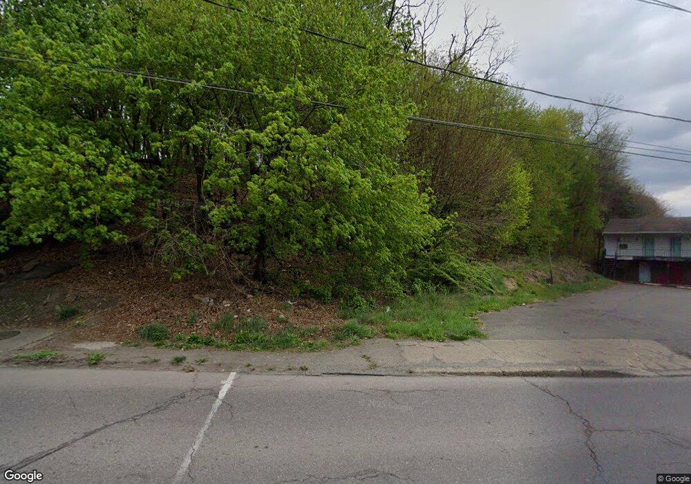 307 S Main St, Pittston, PA 18640 - photo 1