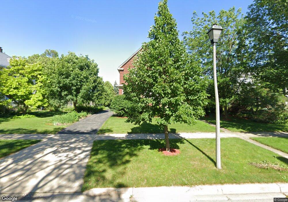 295 N Addison Ave, Elmhurst, IL 60126 - photo 1