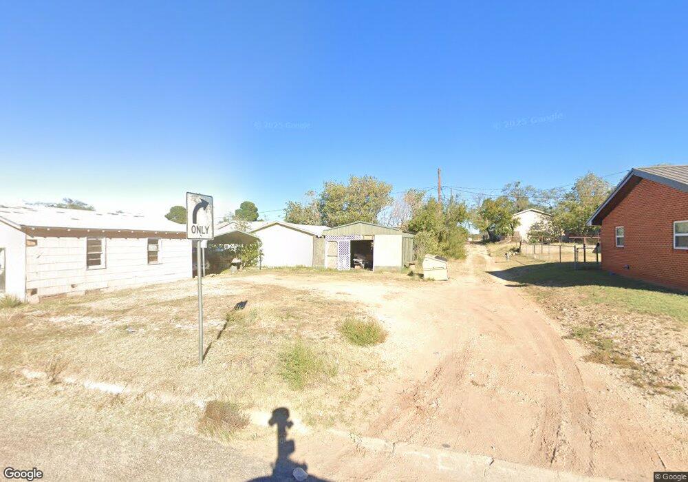 500 E 13th St, Big Spring, TX 79720 - photo 1