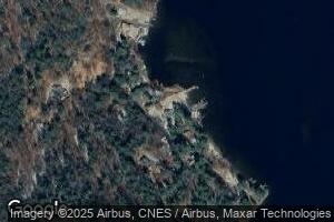 38 Lakeside Dr, Lee, MA 01238