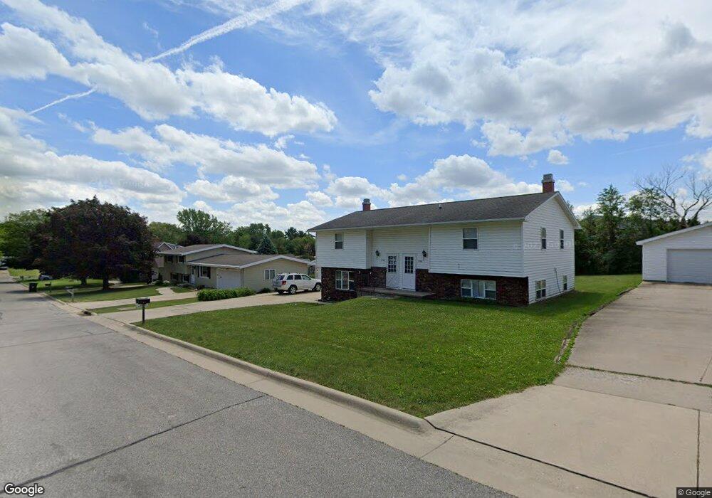 1902 Sheldon Ave unit 1904, Cedar Falls, IA 50613 - photo 1