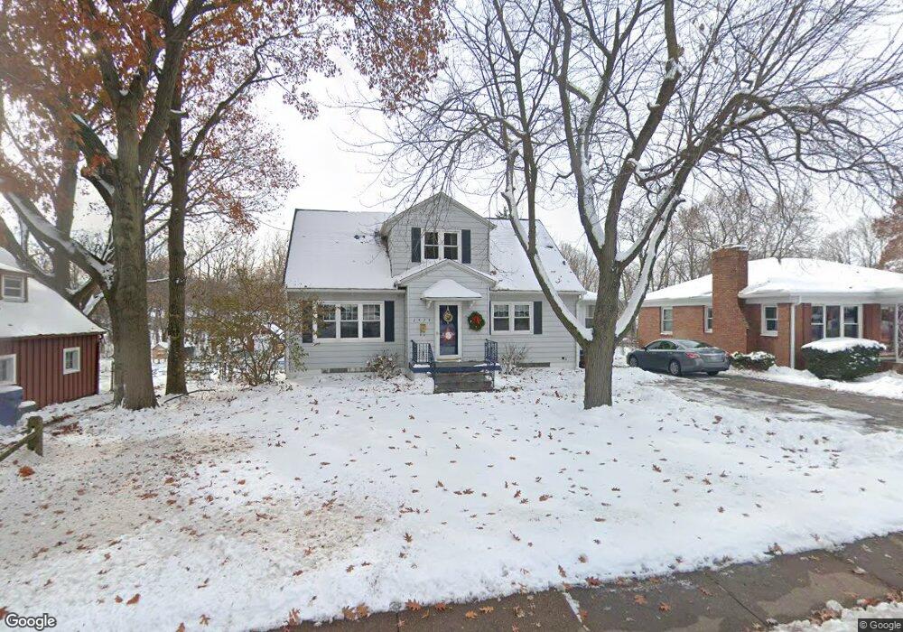 2428 Hickory Grove Rd, Davenport, IA 52804 - photo 1
