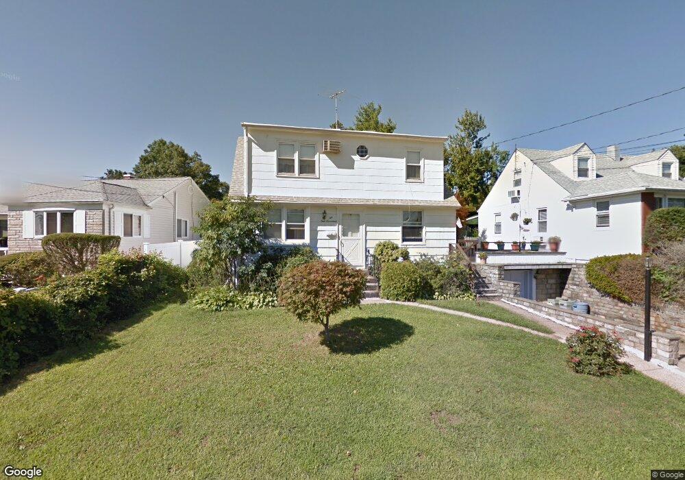 117 Croydon Rd, Yonkers, NY 10710 - photo 1