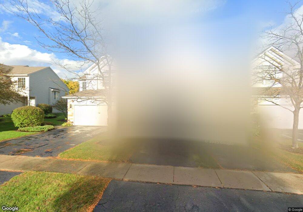 959 Viewpoint Dr, Lake In the Hills, IL 60156 - photo 1