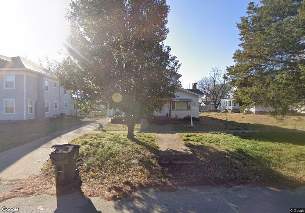 503 W Moore St, Henryetta, OK 74437 - photo 1