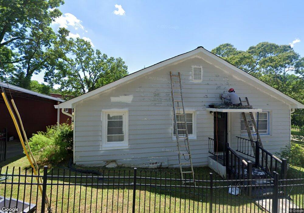 571 Yonah St, Cornelia, GA 30531 - photo 1