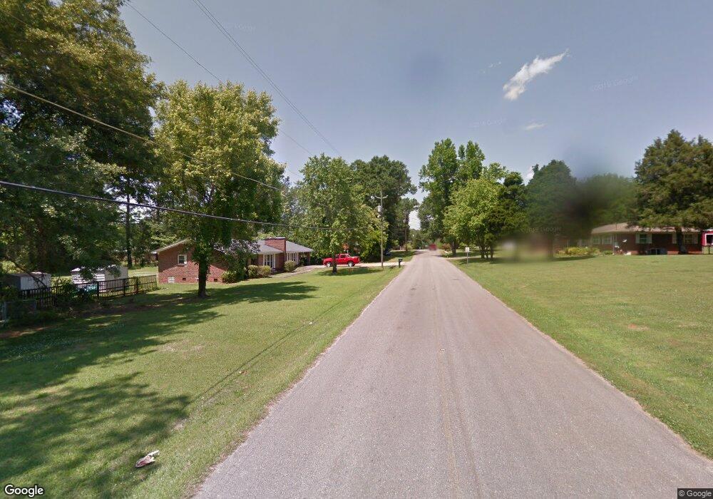 202 Maumee Blvd, Weaver, AL 36277 - photo 1