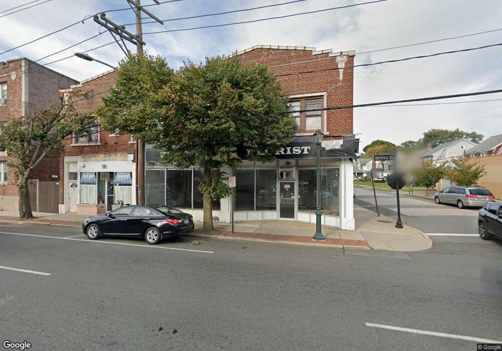 469 Merrick Rd unit 469, Lynbrook, NY 11563 - photo 1