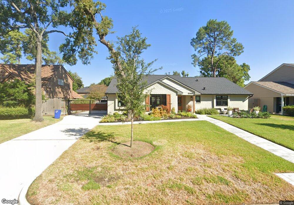13306 Myrtlea Dr, Houston, TX 77079 - photo 1