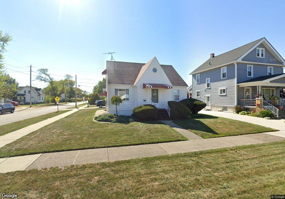 2346 E 32nd St, Lorain, OH 44055 - photo 1