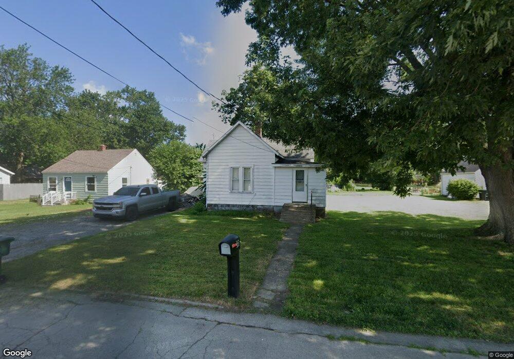 300 W Cromer Ave, Muncie, IN 47303 - photo 1