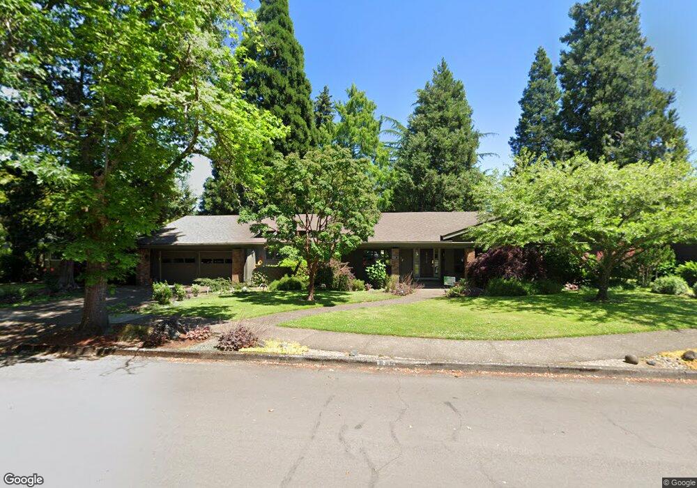 945 St Andrews Dr, Eugene, OR 97401 - photo 1