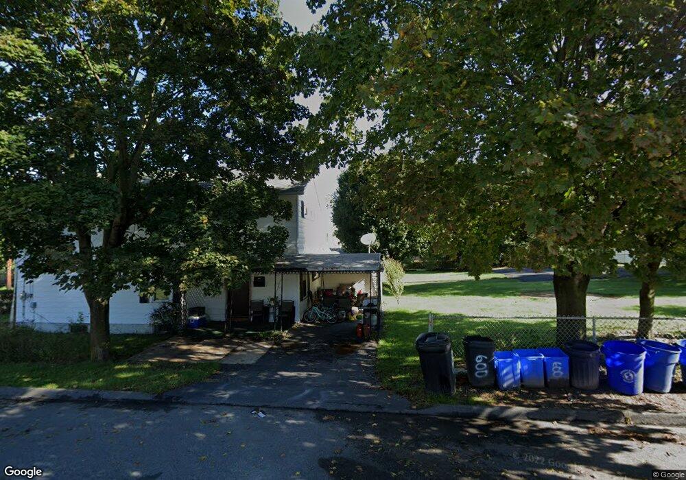 512 Stephenson St, Duryea, PA 18642 - photo 1